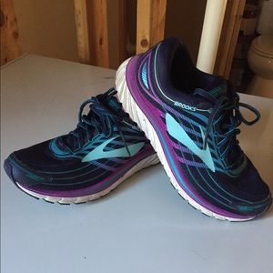 Women’s brooks Gylcerin 15 sz10.5